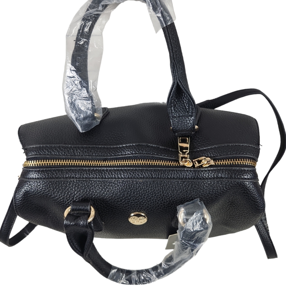 NWT, Fashion Shoulder/ Handbag, women's black daily bag. Great for everyday use. - Picture 4 of 7